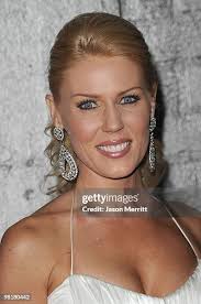 147 Gretchen Young Stock Photos, High-Res Pictures, and Images