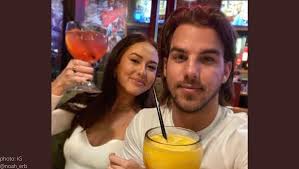 Bachelor In Paradise's Abigail Heringer Moves To The West Coast For  Boyfriend Noah Erb