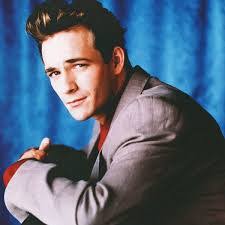 Dylan Mckay's Instagram, Twitter & Facebook