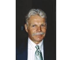 Alex Budnick's Instagram, Twitter & Facebook