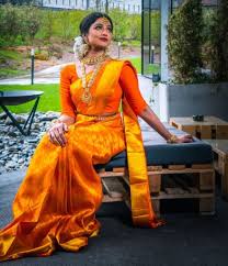 We suggest that you don a kanjeevaram saree to the reception but if you're a guest and you want to draw attention to your charming look, we suggest that you choose light jewelry pieces, such as a choker and. Irresistible South Indian Bridal Look Ideas Keep Me Stylish
