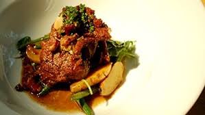 Joue De Veau Braisee Avec Pommes De Terre Rattes Roties Recipe Comfort Food Recipes Food