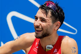 Alberto González pide perdón por su 'trampa' en el relevo de triatlón: "Lo  han pagado mis compañeros"