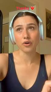 Every person has a different goal and needs a different experience. As a  facilitator of movement is my duty to find it out. #pilates #reformer  #barre #prague #monterrey