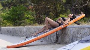 The drift inflatable paddleboard by aqua marina is a specially designed isup for the fishermen among us. Blog 5 Dingen Die Je Moet Weten Voor Je Een Sup Board Koopt