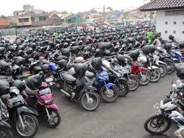 Are you … parking news Two Wheeler Parking Can Be Very Very Space Efficient