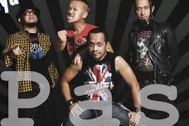 Koleksi ilmiah islam, tradisional serta moden khas untuk bakal pengantin dan suami isteri. Lirik Dan Chord Lagu Permata Yang Hilang Pas Band