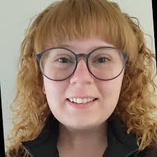 Diana Pagano's Instagram, Twitter & Facebook