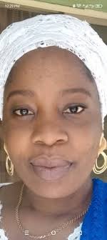 Bisola Idris drop your details for 1k. Who's next? Folo Erwin's  Entertainment Zone, engage and share his videos.