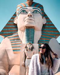 Wonder & wander. How many days until you return? 📸: @lesliechana