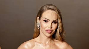 Abbey tells pete: 'i want one last baby!'