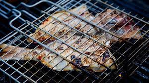 Dust fish pieces lightly with flour. Pescado Zarandeado Fish Taco Fish Tacos Sbs Food Mackerel Recipes