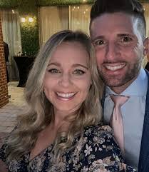 Brett Moreland's Instagram, Twitter & Facebook