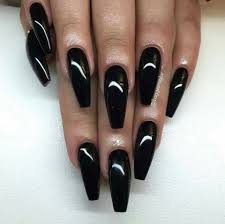Black acrylic nails will make you a dangerous femme fatale. Nails Acrylic Coffin Black 43 Ideas Classy Black Nails Black Nail Designs Prom Nails