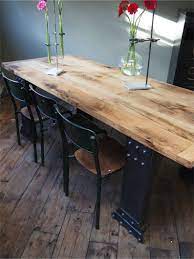 grande table industrielle plateau chene massif pietement metal eiffel table industrielle plateau chene massif plateau chene