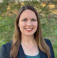 Amanda Murdock's Instagram, Twitter & Facebook