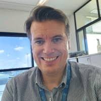 100+ perfiles de «Alexander Calixto»