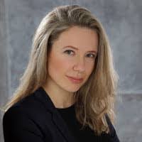 Christine Reiter's Instagram, Twitter & Facebook