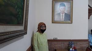 Gaji art di bogor 2021. Https Tribunjakartawiki Tribunnews Com 2021 02 14 Melihat Hok Lay Kiong Kelenteng Berusia Ratusan Tahun Di Bekasi Https T 2 Tstatic Net Tribunjakartawiki Foto Bank Images Hok Lay Kiong I Jpg Kelenteng Hok Lay Kiong Di Jalan Kenari Kecamatan Bekasi