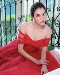 หยาดทิพย์ ราชปาล มีชื่อเล่นว่า หยาด หรือ ซันนี่ เป็นนางแบบและนักแสดง เกิดวันเสาร์ที่ 22 พฤศจิกายน พ.ศ. 4uosp46cprpcum