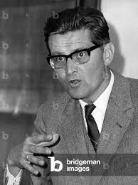 Image of Karl-Otto Apel