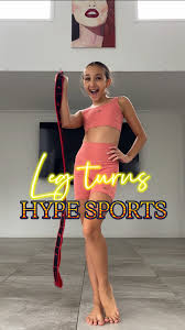 Shoulder prehab/ rehab series 🙌🙌🙌 With @isabel.bain Use Hype Sports Yoga  Blocks to create some height for isolated shoulder shrugs. . . . .  #shoulderworkout #shoulderrehab #shoulderprehab #rehab #réhabilitation  #acro #acrobatics #acrobat #