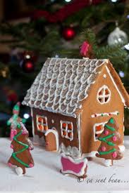 Epingle Sur Gingerbread Houses