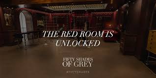 Sie ist mit 42 jahren recht jugendlich und freut sich, als ana während des einkaufs im supermarkt der anruf erreicht, dass sie den job im. Fifty Shades Brasil Fiftyshadesbras Twitter