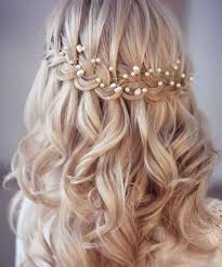 Feb 01, 2022 · acconciature capelli medi con trecce. Il Fascino Intramontabile Delle Trecce Gli Hairlook Piu Fashion Del 2021 Lucrezia E Nadia