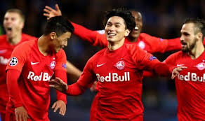 So ist das mit großen brüdern. Liverpool Miss Out On Signing Former Takumi Minamino Team Mate In Second Salzburg Transfer Stopsmokingway
