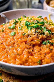 This dish is best made and eaten on the same day for the best flavour and texture but leftovers can be stored in the airtight container in the fridge for up to 2 days. Tangy Creamy And Totally Moreish This Creamy Tomato Risotto Is Made Mostly From Store Cupboard I Risotto Recipes Risotto Recipes Easy Risotto Recipes Chicken