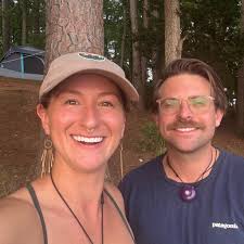 Car rental agencies in Flores?