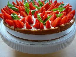 Tarte Fraises Basilic Creme Patissiere A L Huile D Olive Recette Ptitchef Recette Tarte Aux Fraises Fraise Basilic Recettes De Cuisine