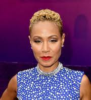 Jada pinkett smith one shaved side with long curly hair now this is a great way to have shaved sides, but keep the rest of the hair long, and jada pinkett smith really looks amazing with her shaved side but the rest of her hair kept long and curly! Jada Pinkett Smith Hair Stylebistro