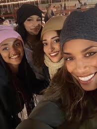 Happy Father's Day Dad and David! Thank you for all you do and who you are.  You both are the best and a true blessing to the family. @gary.simpkins.12  I love you