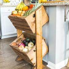 Alle Holzkisten Modernes Holzregal Mit 2 Gekippten Geflammten Apfelkisten Fur Die Kuche Obstkisten Online De