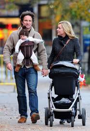 They were together for a brief time and have a son together as well. Jane Krakowski And Her Husband Robert Godley Take A Stroll Through Soho With Their Son Bennett Celeb Baby Laundry