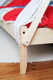 diy un lit tipi tete d ange lit tipi idees de lit tete de lit cabane