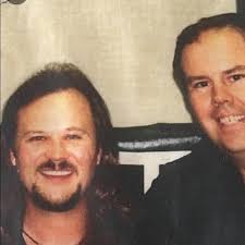 Is anyone else having Verizon service issues?