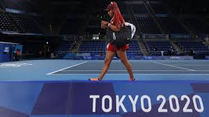 Naomi osaka became the world's no. Eyqkimm2hktjmm