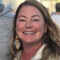 900+ perfiles de «Brandy»