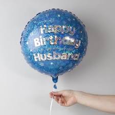 Our huge range of balloons arrive inflated and boxed on your chosen what a surprise when your birthday balloon bouquet is delivered, opened and rises majestically from the box! 60th Birthday Balloons Moonpig