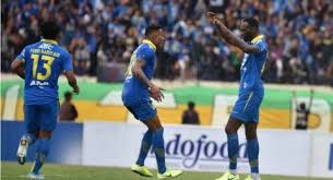 Persib bandung akan menjajal kemampuan ps tira persikabo sebagai langkah persiapan kembali pertandingan uji coba persib vs ps tira persikabo akan tersaji di stadion gelora bandung lautan. Sedang Berlangsung Ini Link Live Streaming Persib Bandung Vs Persela