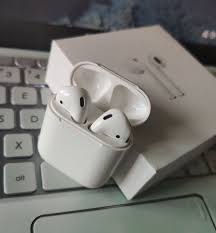 Pin By Fərid Beydiyev Beydiyev On Earpods In 2020 Earbuds Bluetooth Apple Brand