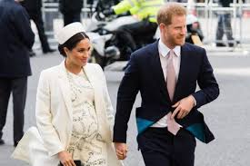 Acesta va fi cu adevărat un pas neașteptat din partea celor doi, scrie the mirror. Meghan Markle Si PrinÅ£ul Harry IncalcÄƒ Din Nou TradiÈ›ia Regina E SupÄƒratÄƒ Foc
