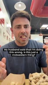 Neva Moss's Instagram, Twitter & Facebook