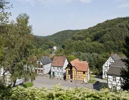 Hagen, „das tor zum sauerland, am südöstlichem rand des ruhrgebiets gelegen, ist die größte stadt in südwestfalen und seit 1969 die heimat unserer bildungsstätte. Lwl Startseite Lwl Freilichtmuseum Hagen