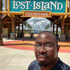 What is the best way to travel from Europa Park to Phantasialand in Germany?