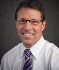 Vincent Hansen's Instagram, Twitter & Facebook