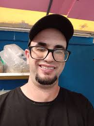 Devojka polu romkinja iz Doboja, upoznala bi decka za mogucu vezu ili brak.  Imam 29 godina, obrazovana, zaposlena. Ako si osoba koja ceni ljubav,  poštovanje i spremna je za ozbiljnu vezu, slobodno